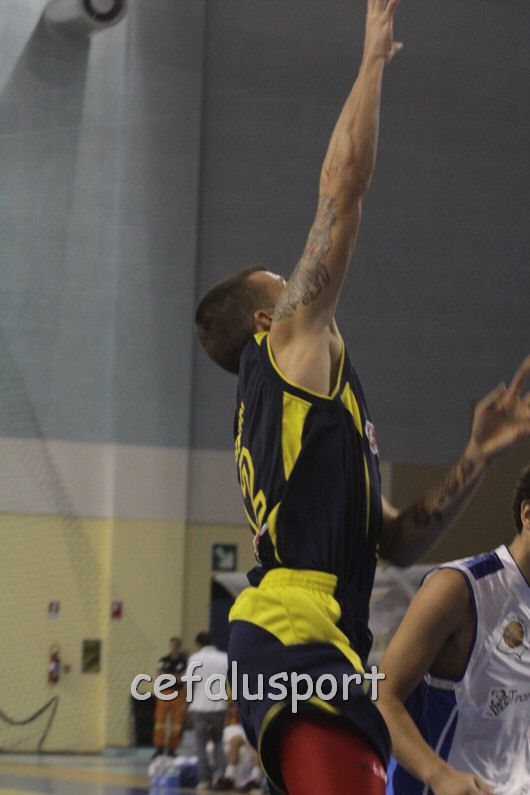 121014 basket 157_tn.jpg